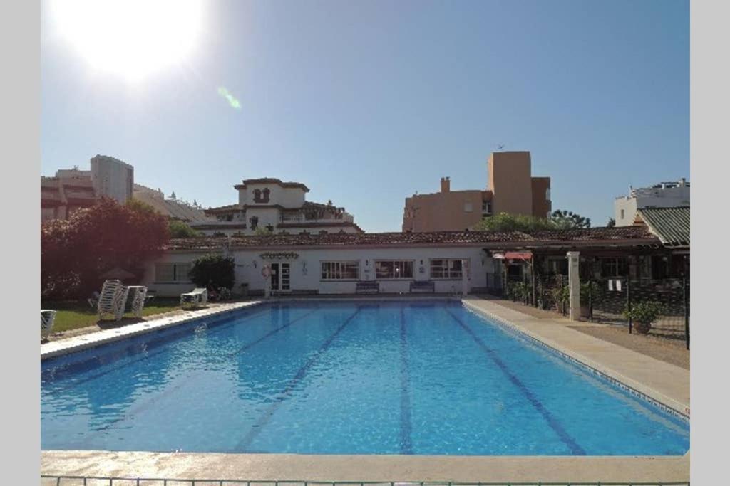 Carihuela Palace Studio 419 Beach - Playa Apartment ตอร์เรโมลิโนส ภายนอก รูปภาพ